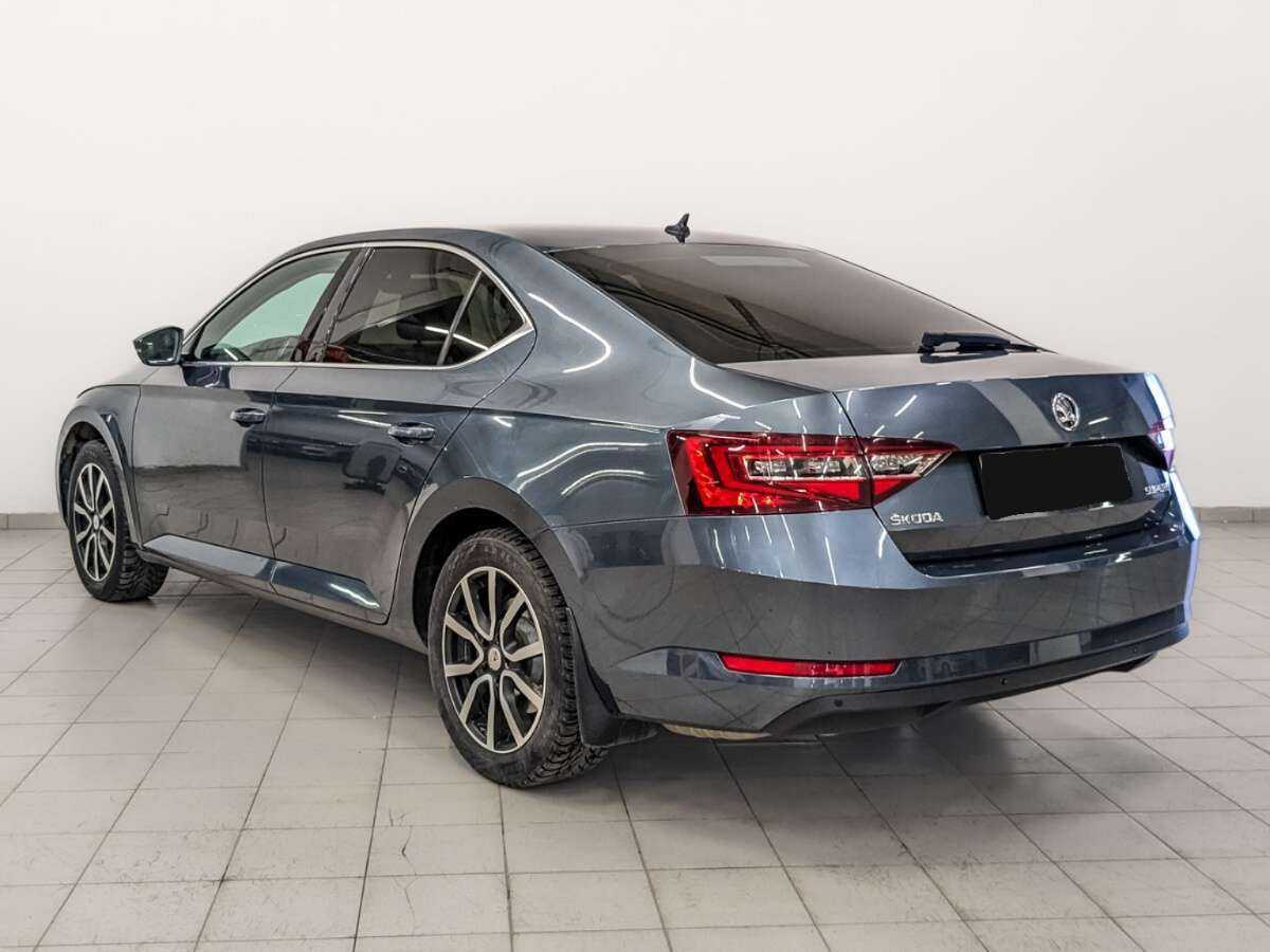 Купить Skoda Superb, 2017, 118 105 км, фото №7