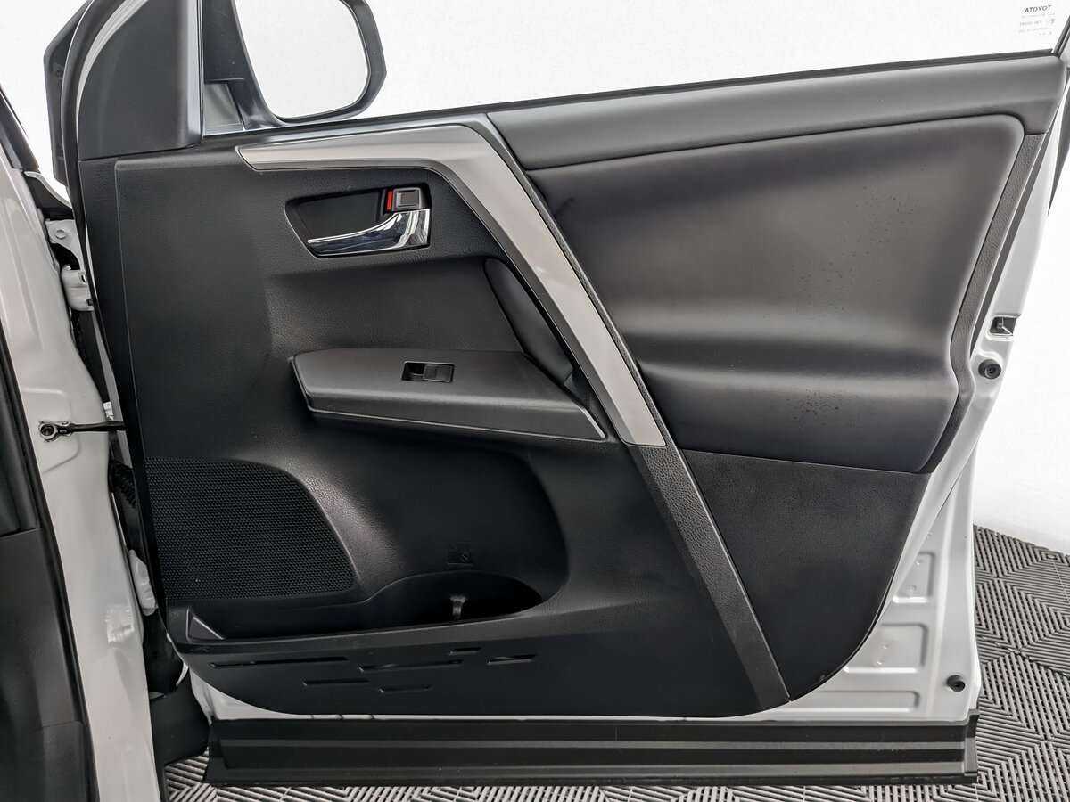 Купить Toyota RAV4, 2019, 139 115 км, фото №20