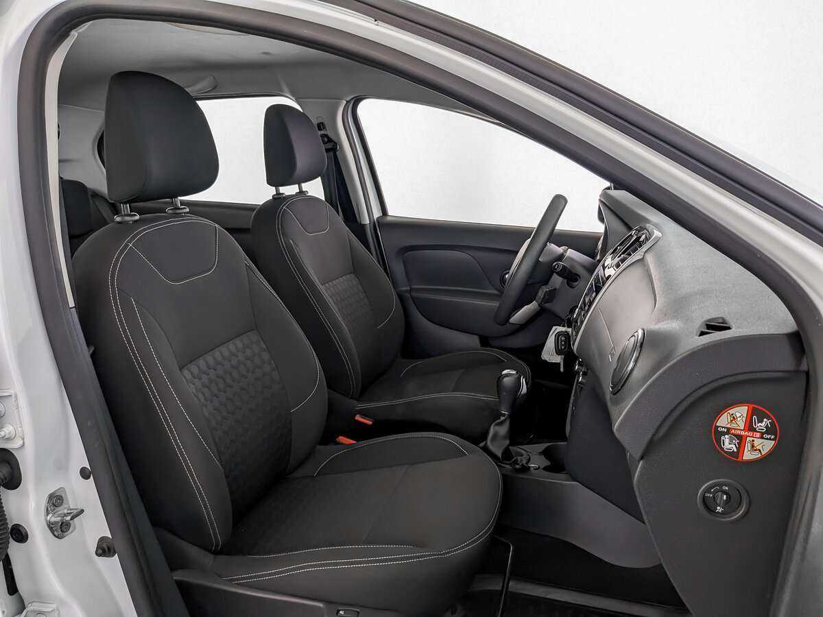 Купить Renault Logan, 2017, 100 655 км, фото №19