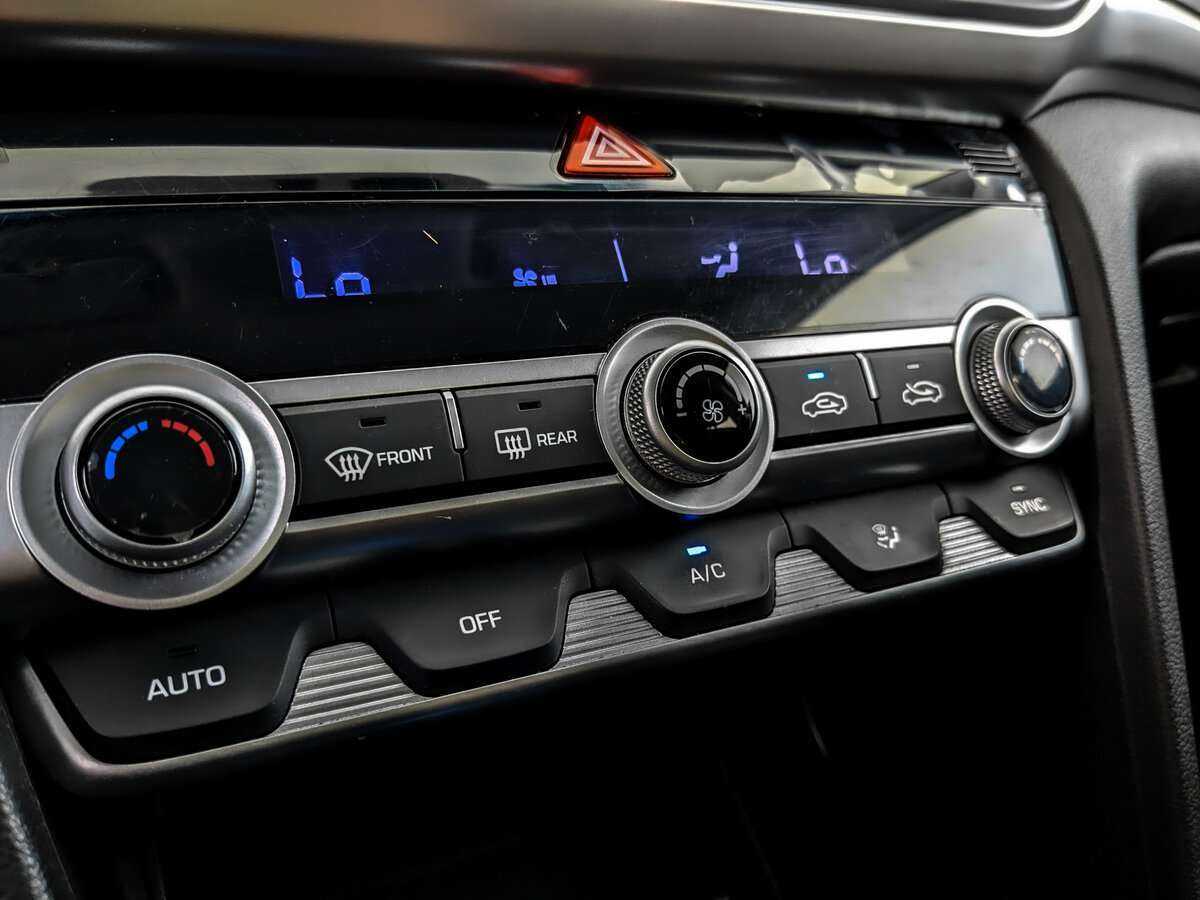 Купить Hyundai Elantra, 2020, 71 482 км, фото №21