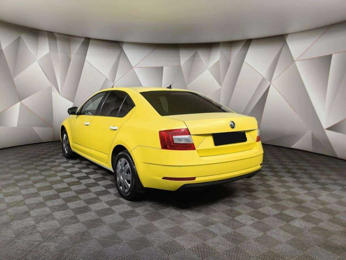 Купить Skoda Octavia, 2019, 247 658 км, фото №4