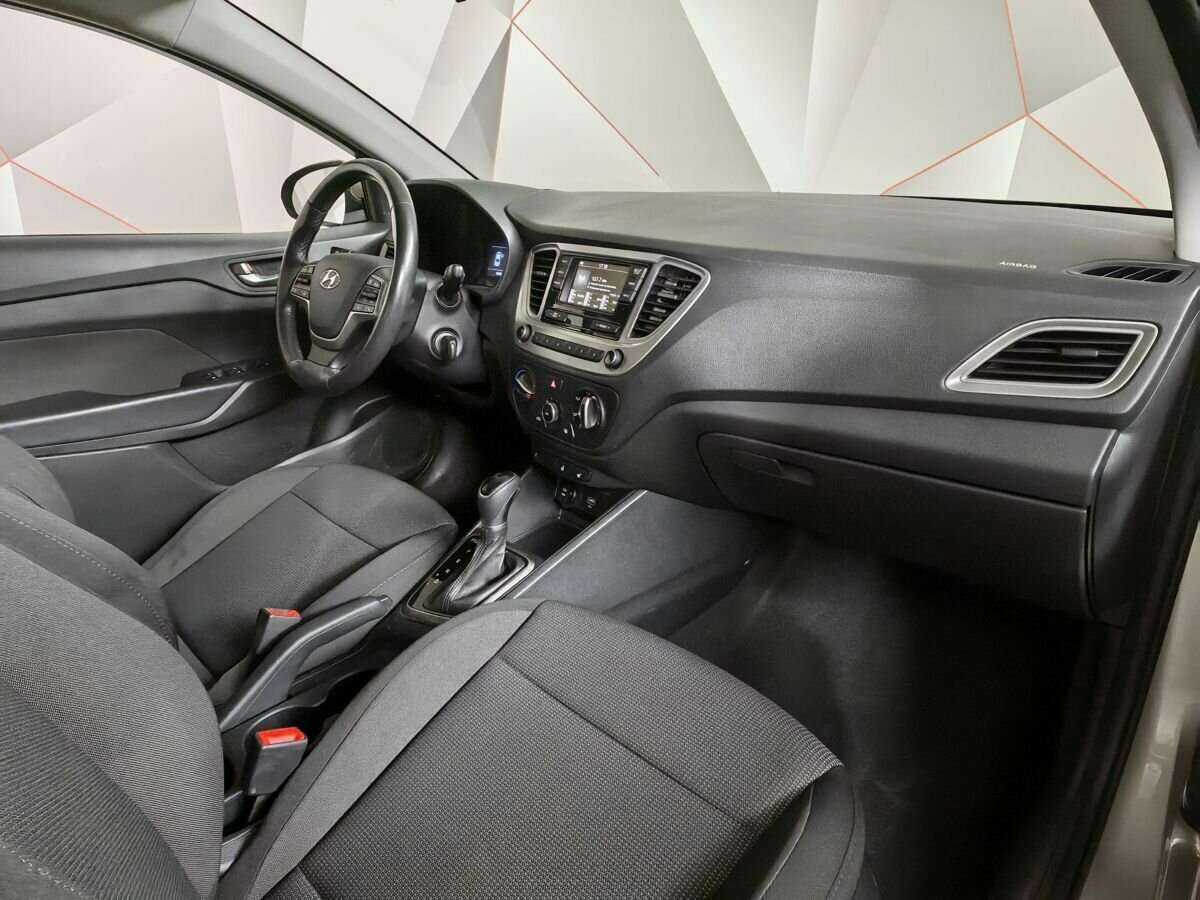 Купить Hyundai Solaris, 2019, 50 853 км, фото №7