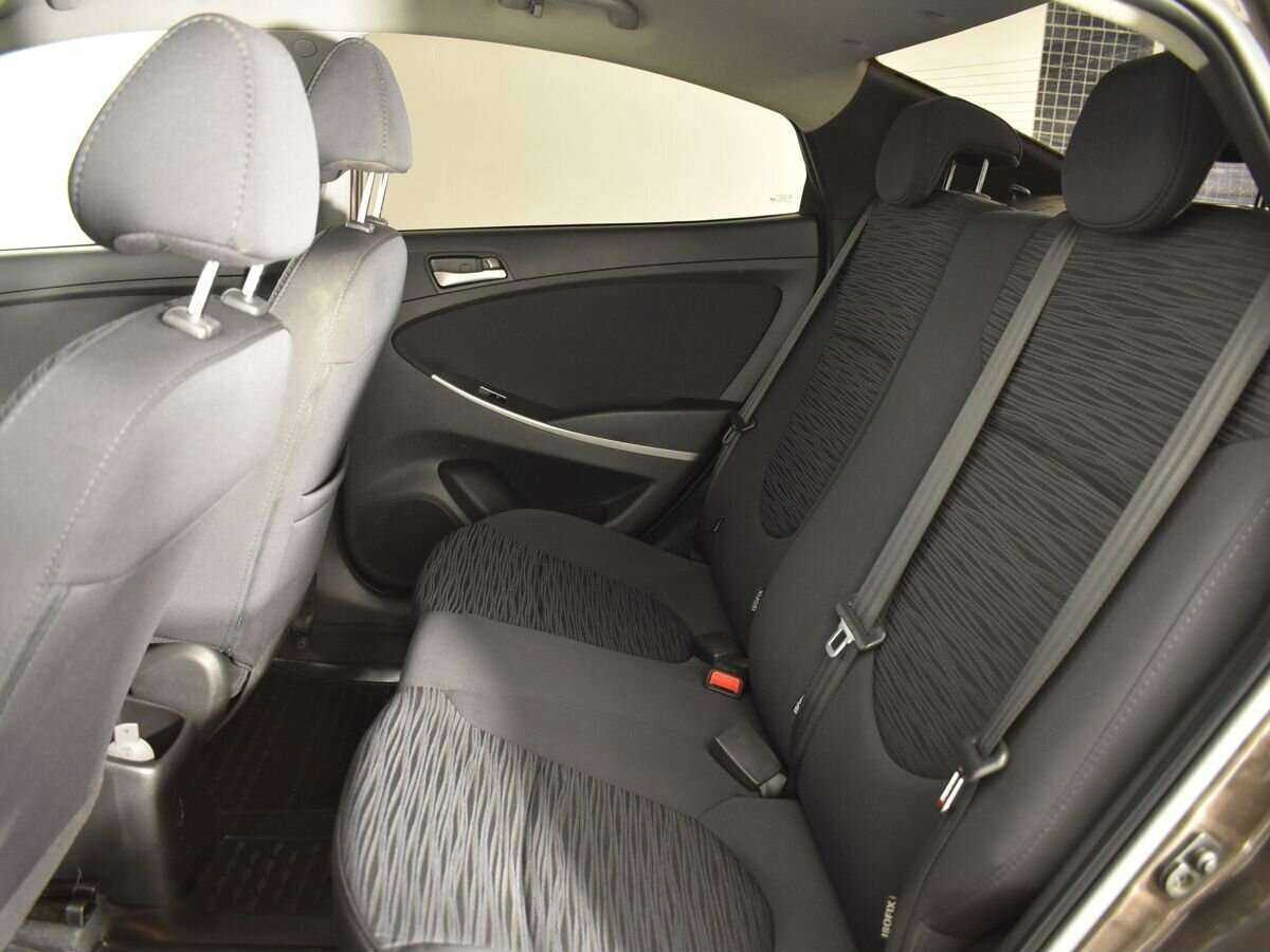 Купить Hyundai Solaris, 2016, 82 321 км, фото №16