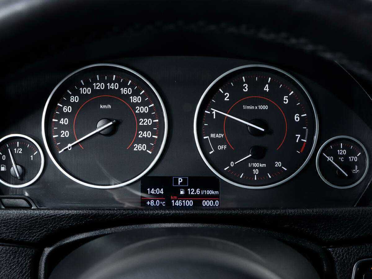 Купить BMW 3 серии 320i xDrive, 2018, 145 981 км, фото №16