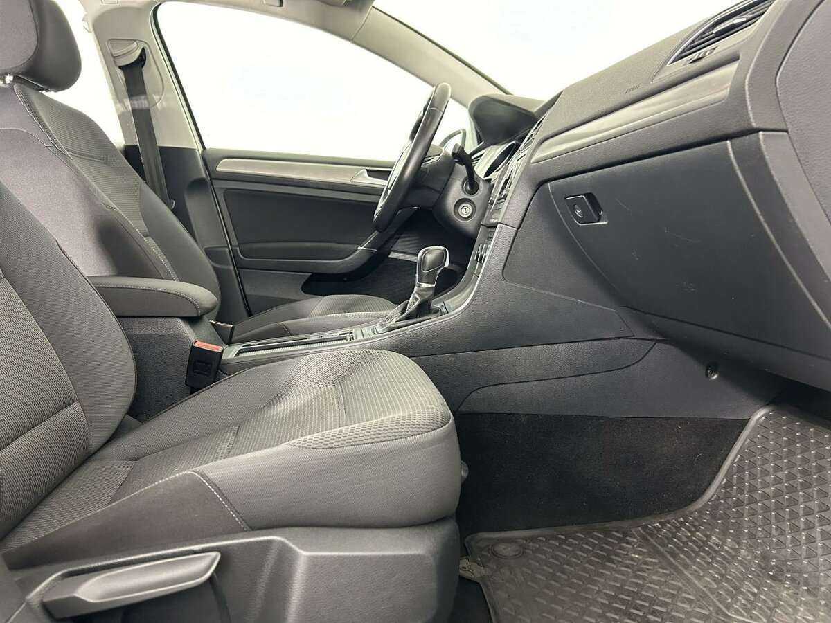 Купить Volkswagen Golf, 2015, 180 106 км, фото №14
