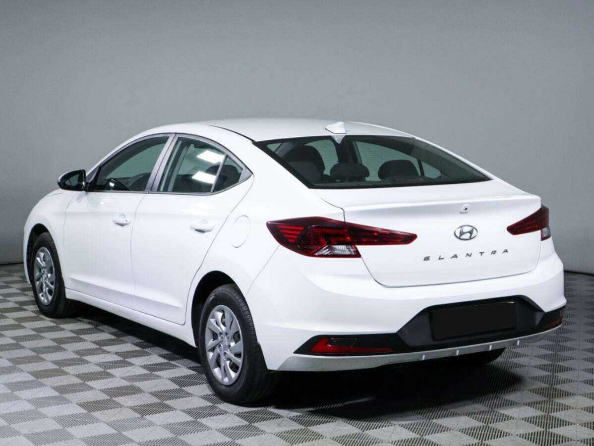 Купить Hyundai Elantra, 2020, 42 303 км, фото №6