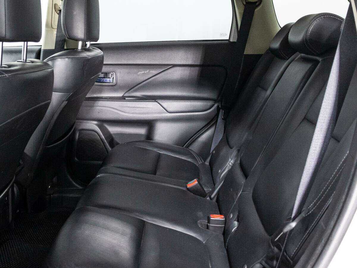 Купить Mitsubishi Outlander, 2019, 108 009 км, фото №10