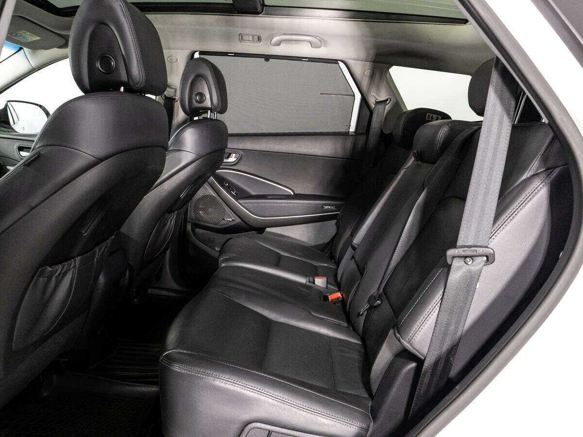Купить Hyundai Santa Fe Grand, 2016, 145 799 км, фото №10