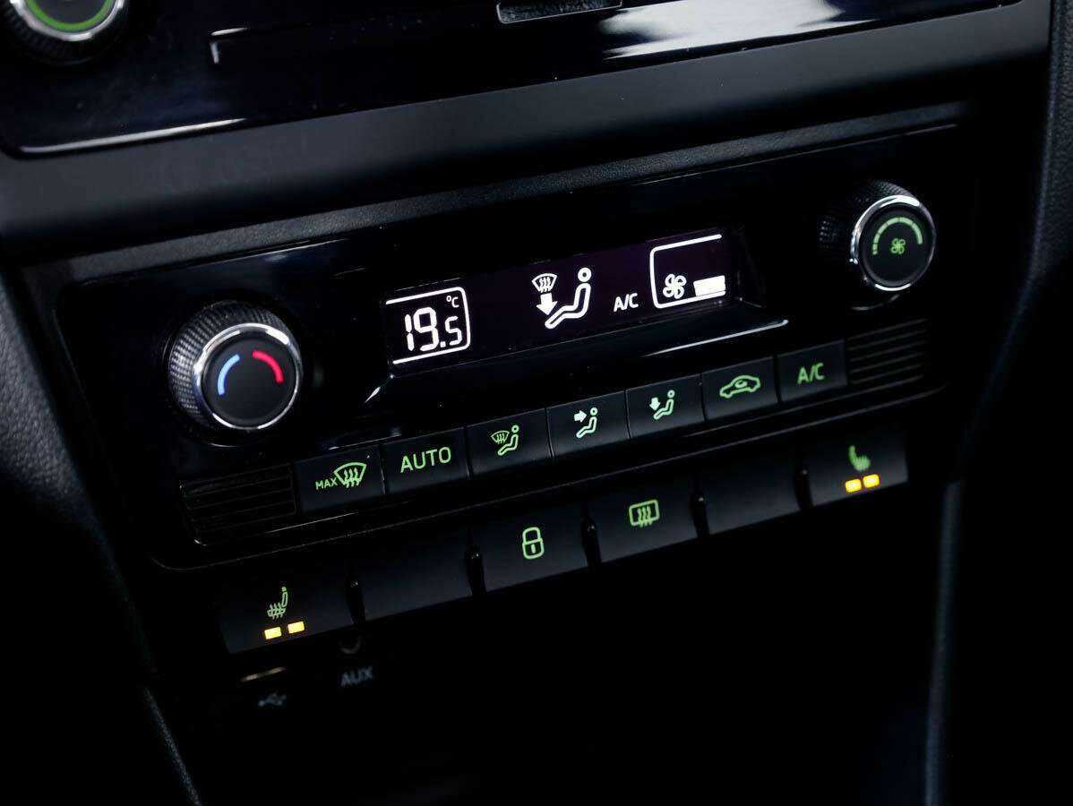 Купить Skoda Rapid, 2017, 183 949 км, фото №14