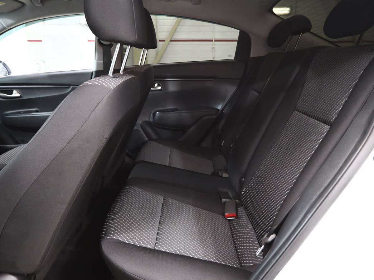Купить Kia Rio, 2019, 212 600 км, фото №13