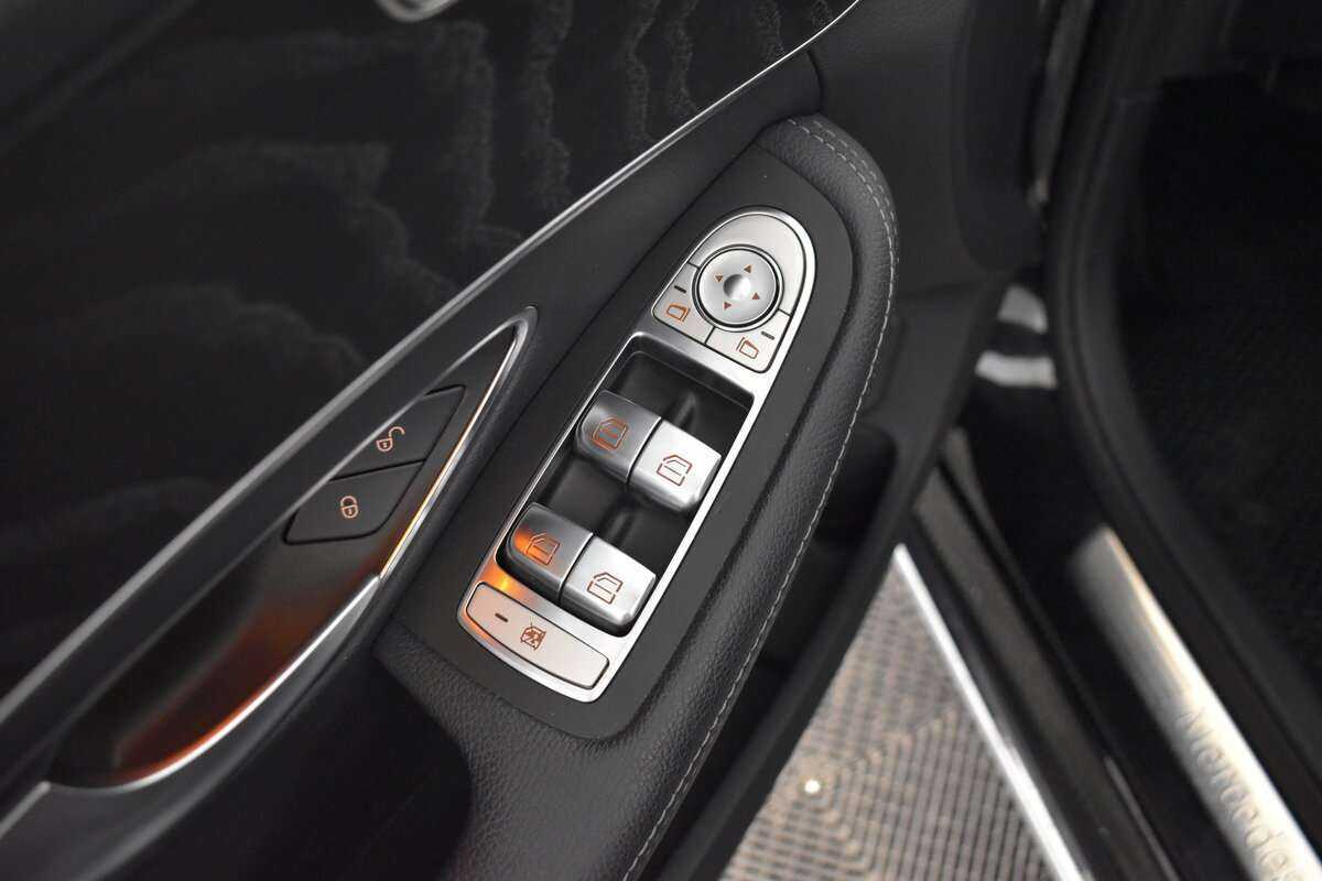 Купить Mercedes-Benz C-Класс 180, 2019, 70 000 км, фото №7