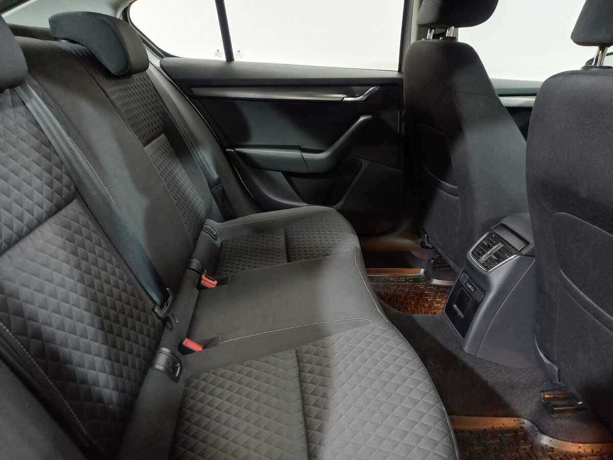 Купить Skoda Octavia, 2018, 93 472 км, фото №11