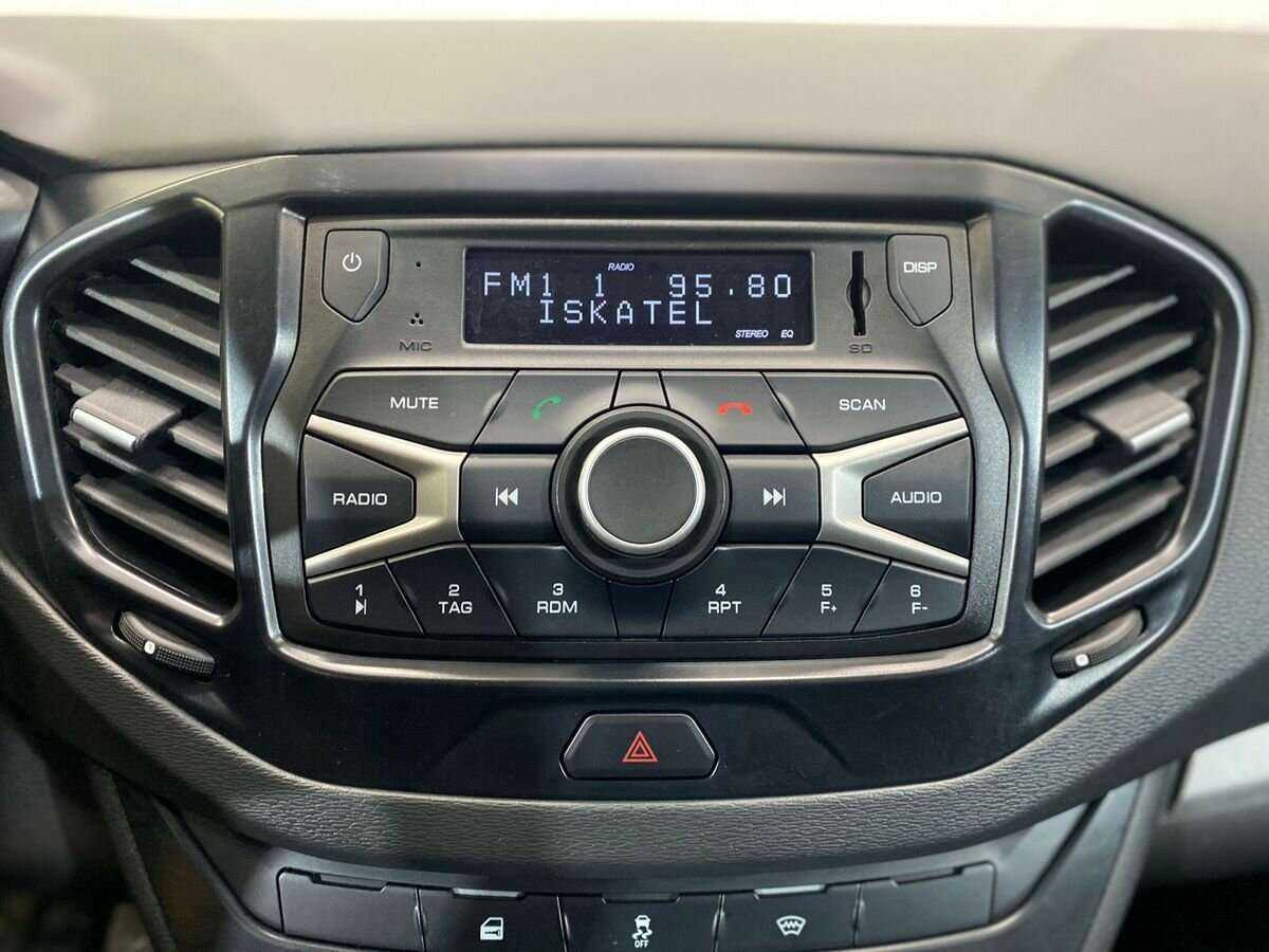 Купить Lada (ВАЗ) Vesta, 2021, 109 946 км, фото №14