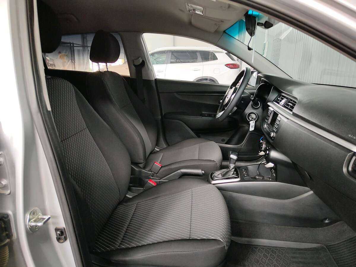 Купить Kia Rio X-Line, 2019, 120 208 км, фото №15