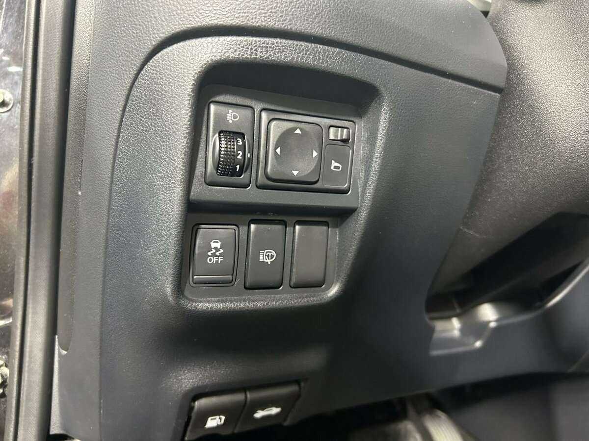 Купить Nissan Juke, 2012, 125 000 км, фото №9