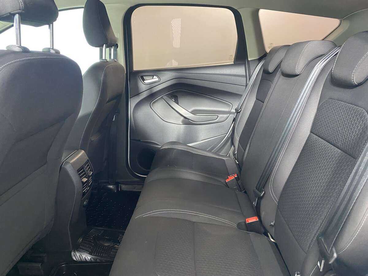 Купить Ford Kuga, 2017, 91 000 км, фото №8