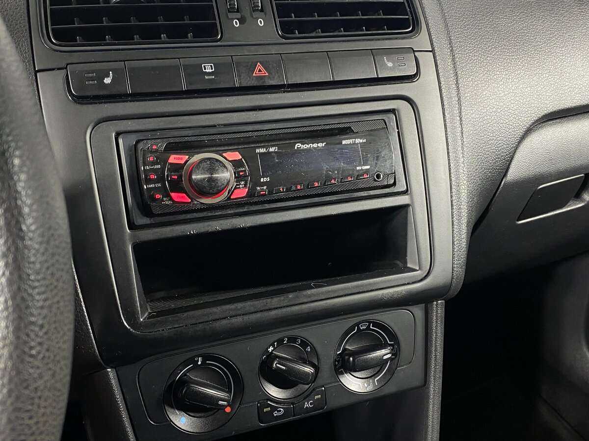 Купить Volkswagen Polo, 2012, 172 381 км, фото №13