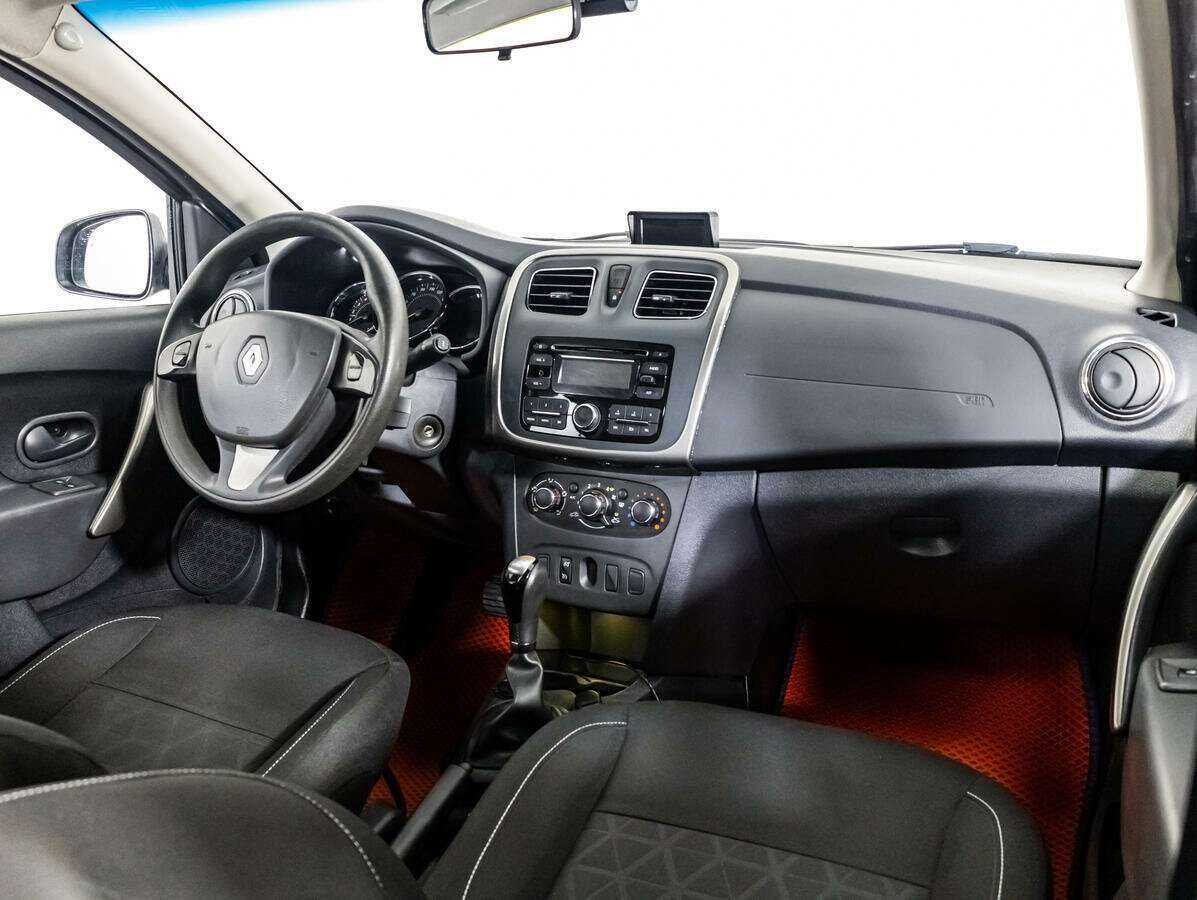 Купить Renault Sandero Stepway, 2015, 208 794 км, фото №8