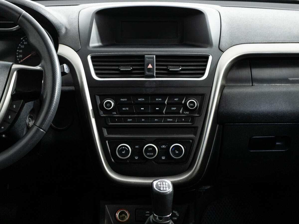 Купить FAW Besturn X80, 2019, 89 514 км, фото №14