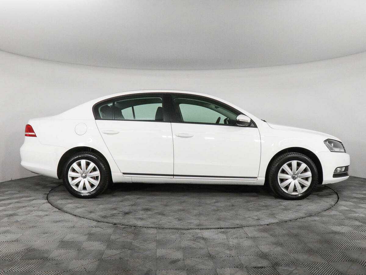 Купить Volkswagen Passat, 2014, 146 095 км, фото №4