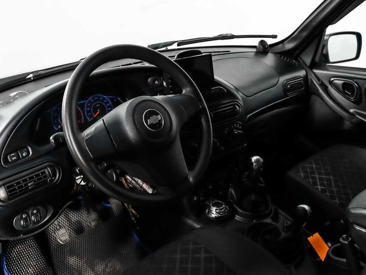 Купить Chevrolet Niva, 2016, 153 476 км, фото №8