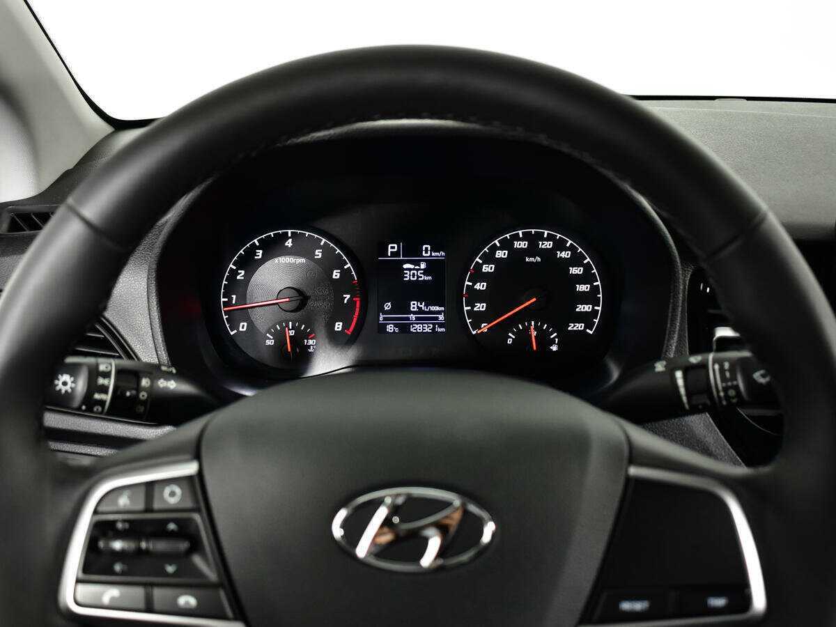 Купить Hyundai Solaris, 2020, 128 320 км, фото №11