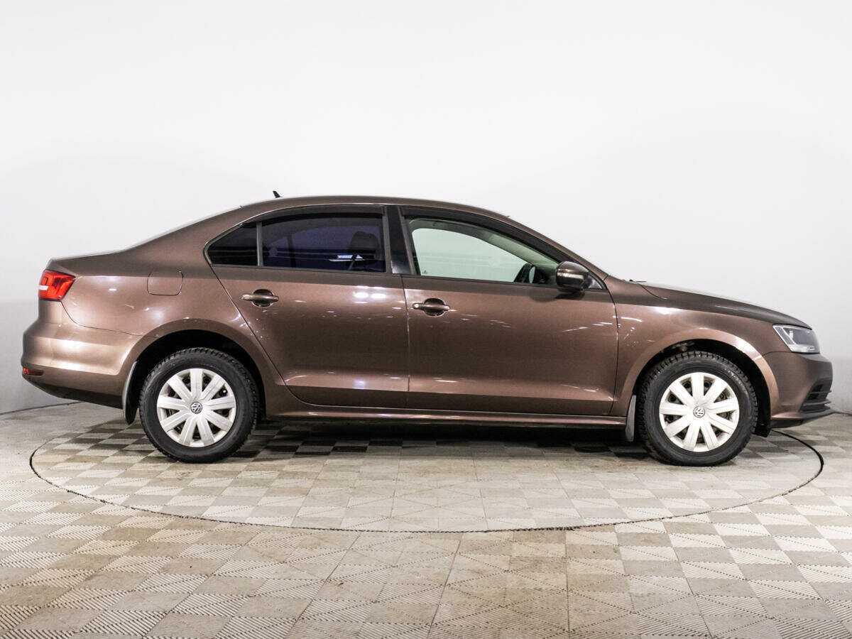 Купить Volkswagen Jetta, 2015, 98 142 км, фото №4