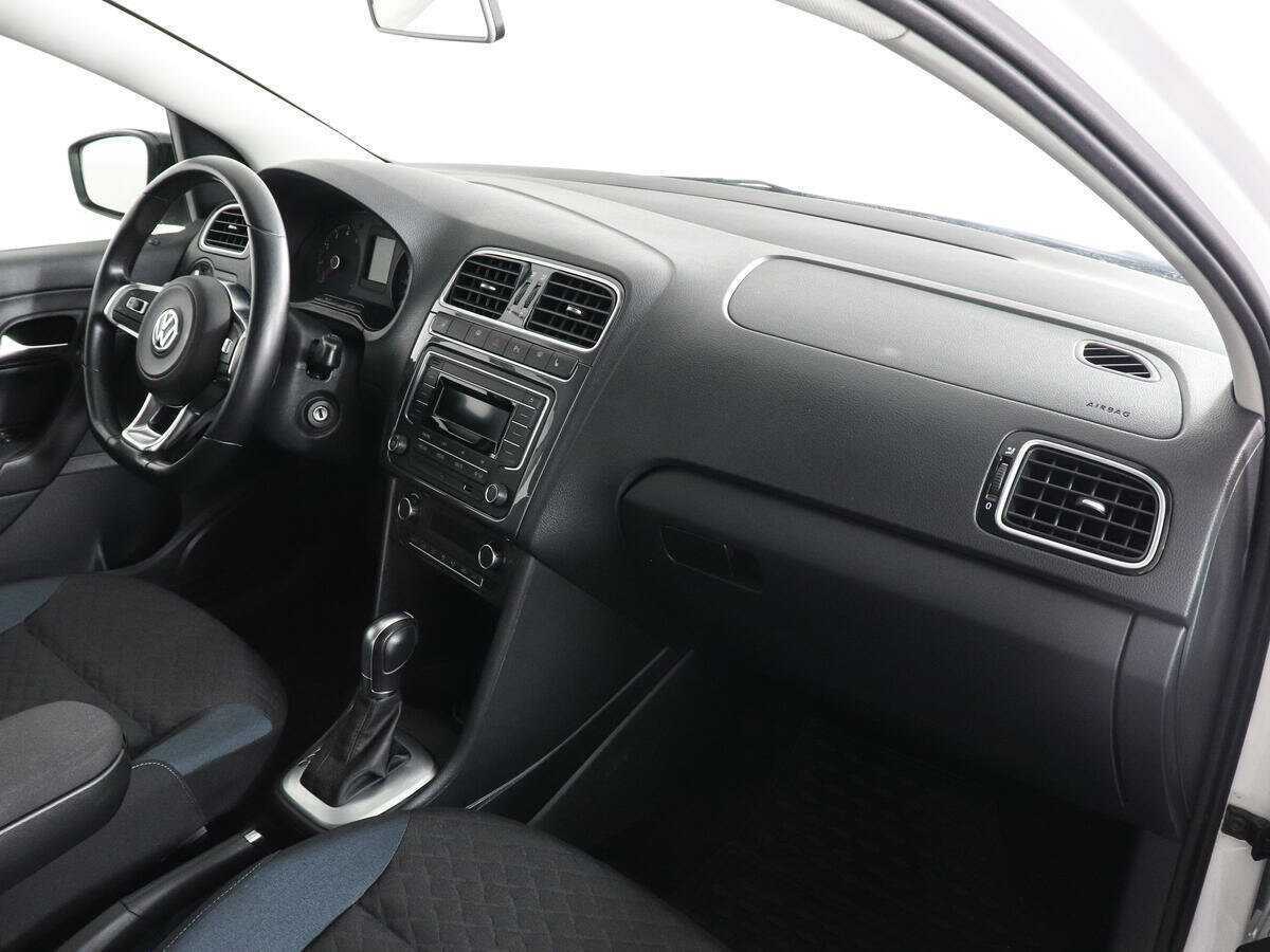 Купить Volkswagen Polo, 2020, 66 132 км, фото №10