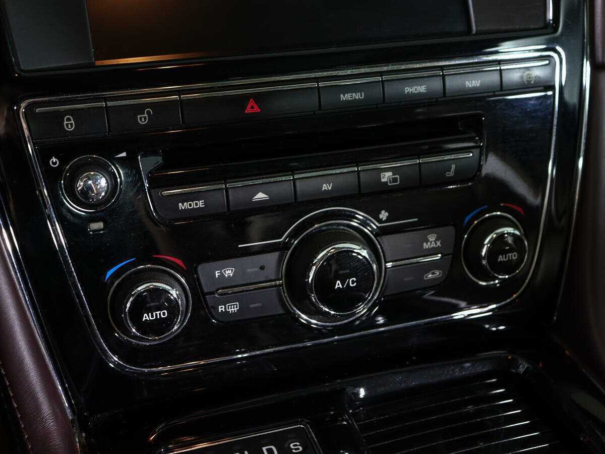 Купить Jaguar XJ Long, 2014, 73 102 км, фото №33