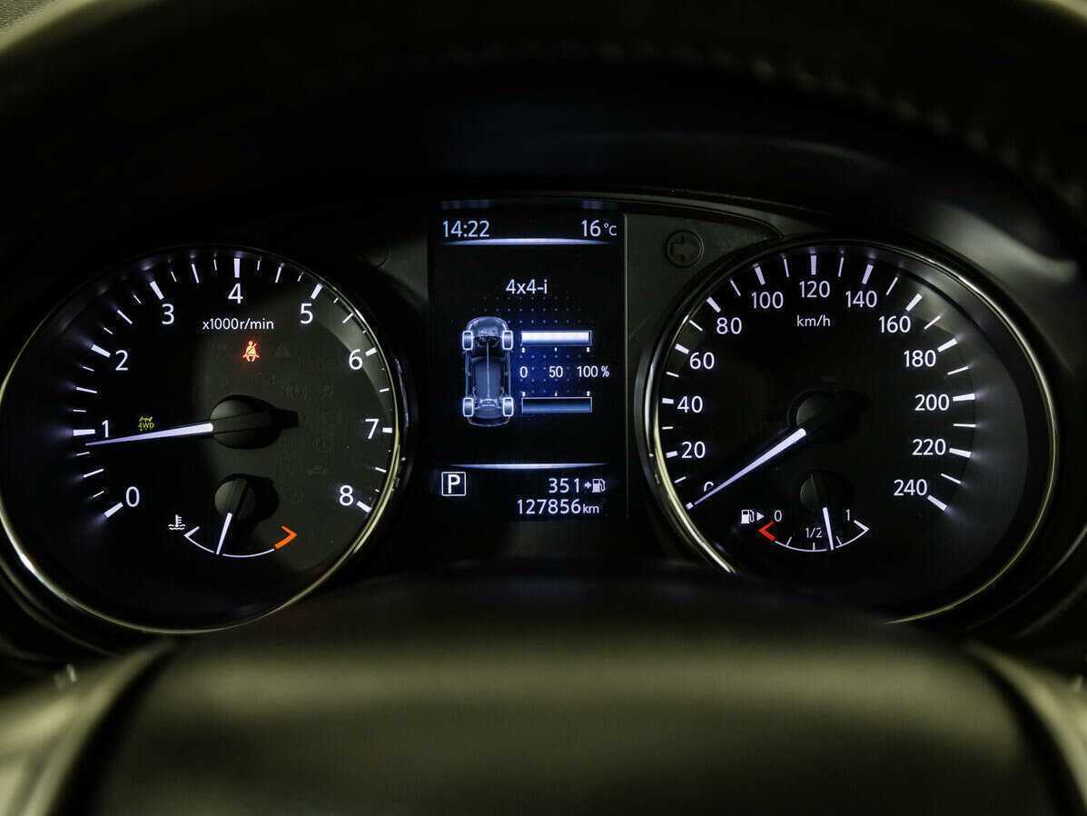 Купить Nissan X-Trail, 2018, 127 776 км, фото №12