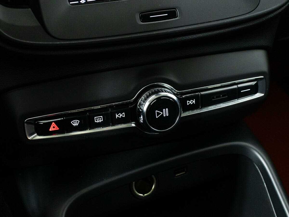 Купить Volvo XC40, 2018, 149 672 км, фото №18