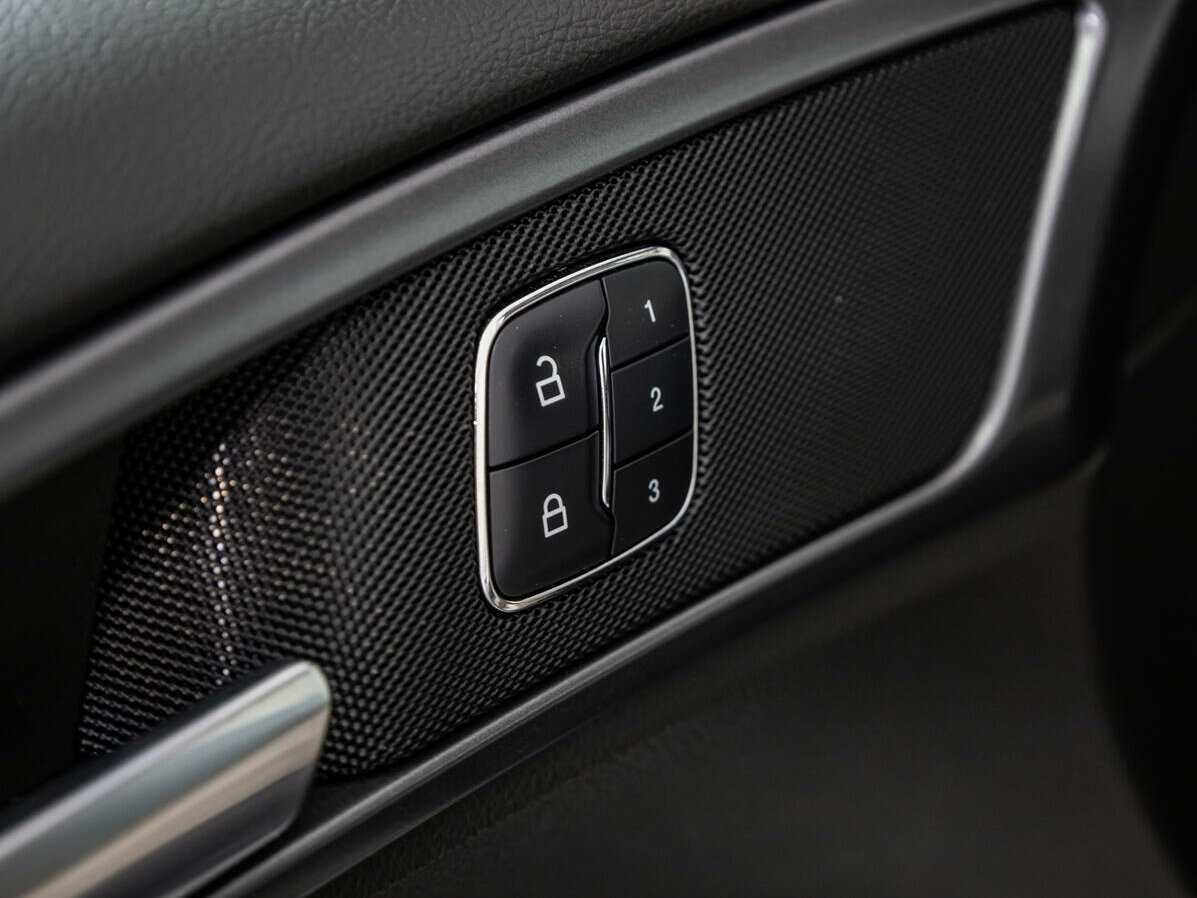 Купить Ford Mondeo, 2014, 102 814 км, фото №20