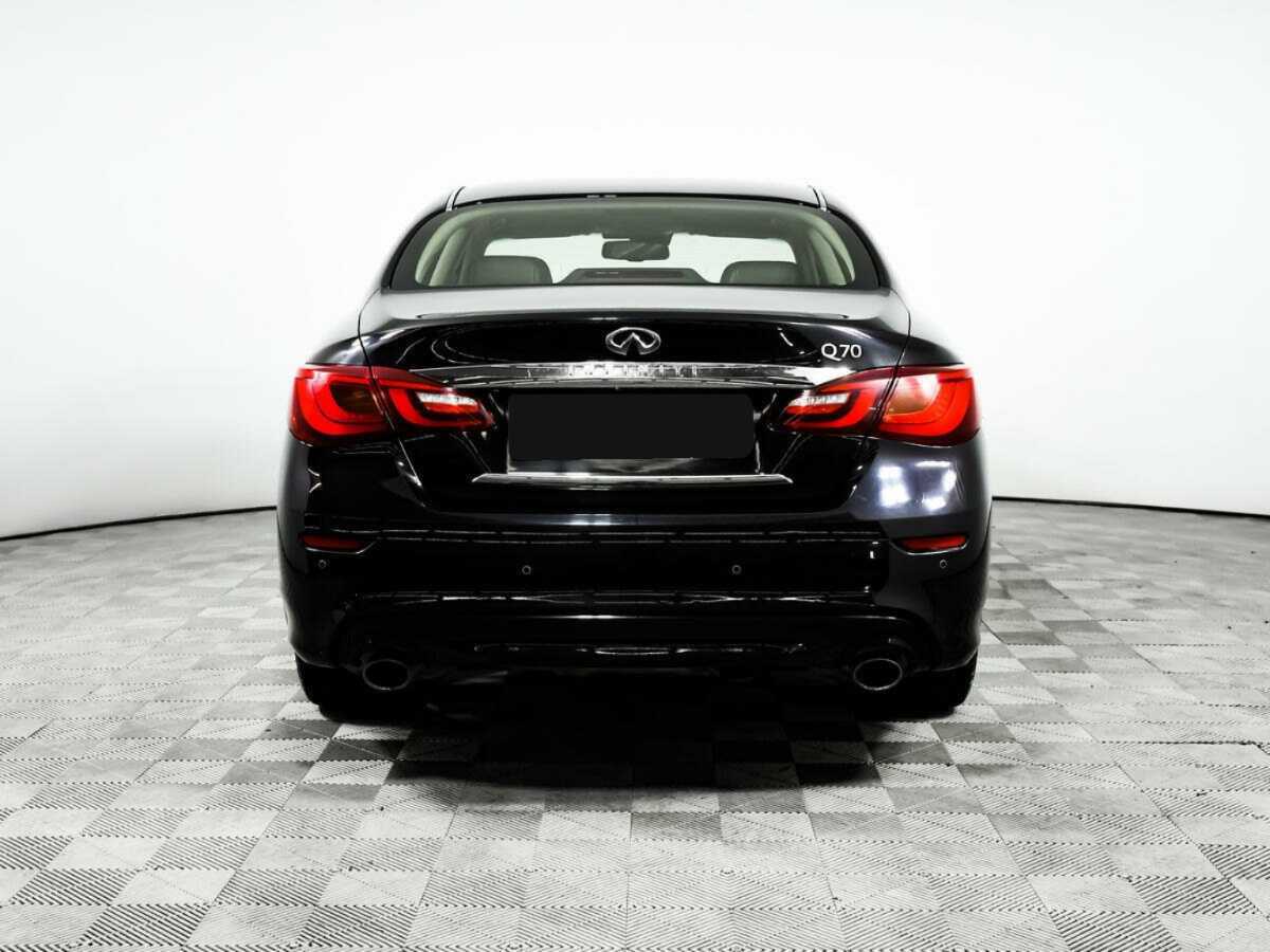 Купить Infiniti Q70, 2016, 300 524 км, фото №6
