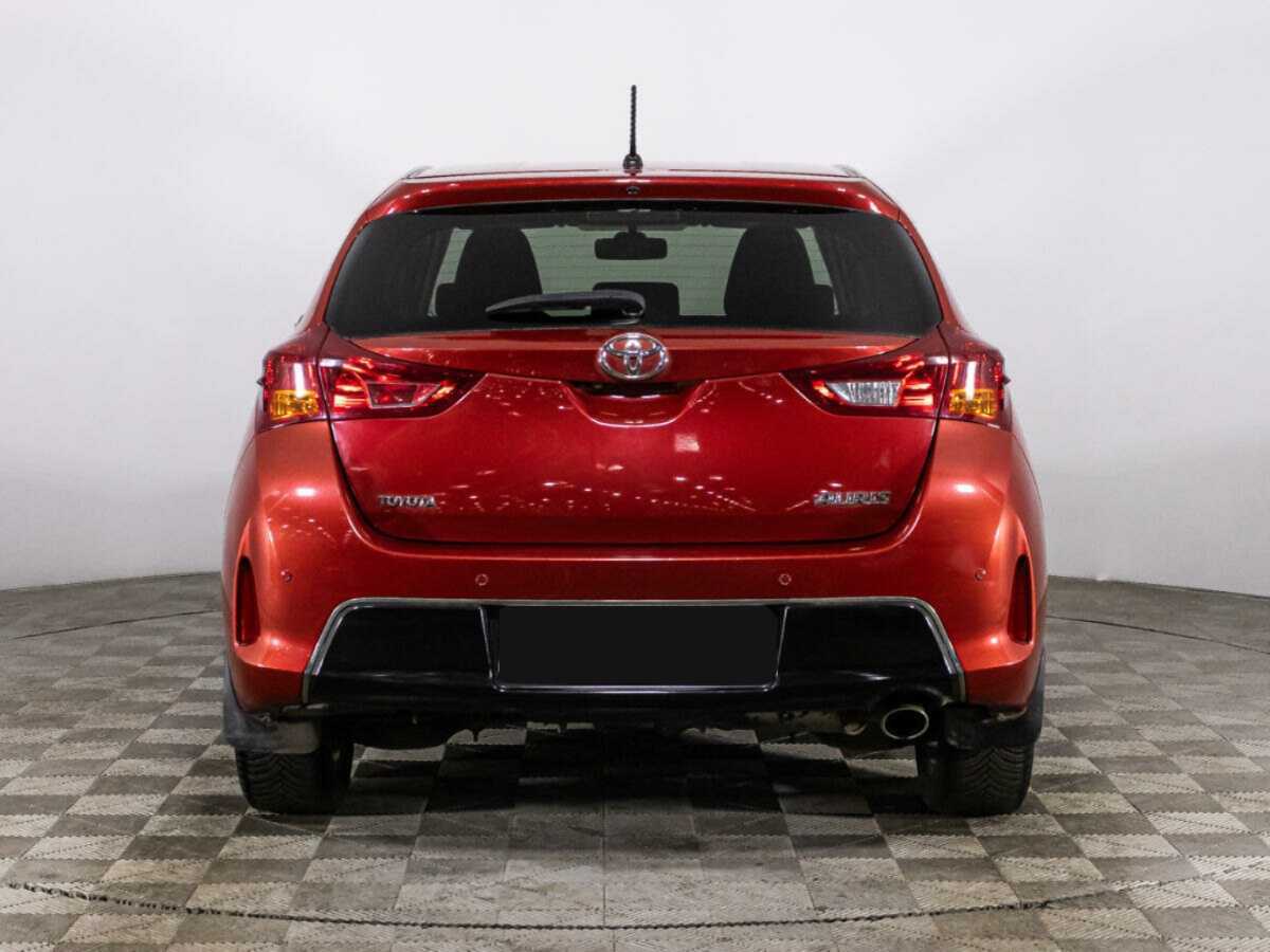 Купить Toyota Auris, 2013, 163 626 км, фото №6