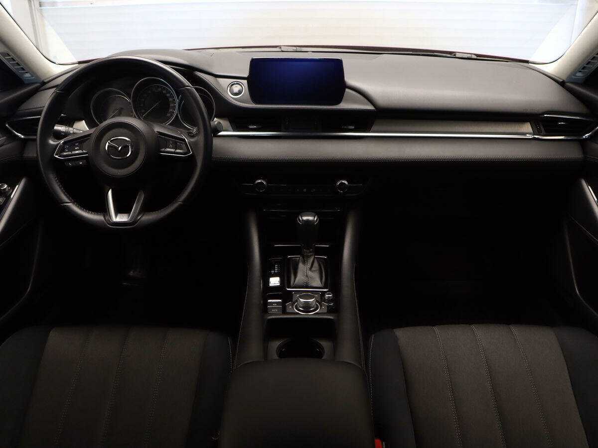Купить Mazda 6, 2018, 80 202 км, фото №9