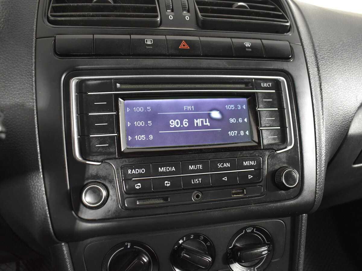 Купить Volkswagen Polo, 2019, 132 805 км, фото №12