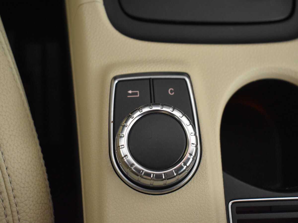 Купить Mercedes-Benz CLA 200, 2013, 219 000 км, фото №17