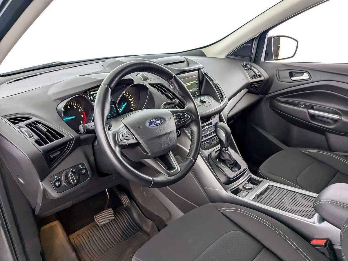 Купить Ford Kuga, 2018, 111 000 км, фото №14