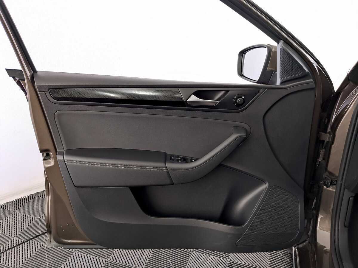 Купить Volkswagen Polo, 2020, 122 695 км, фото №15