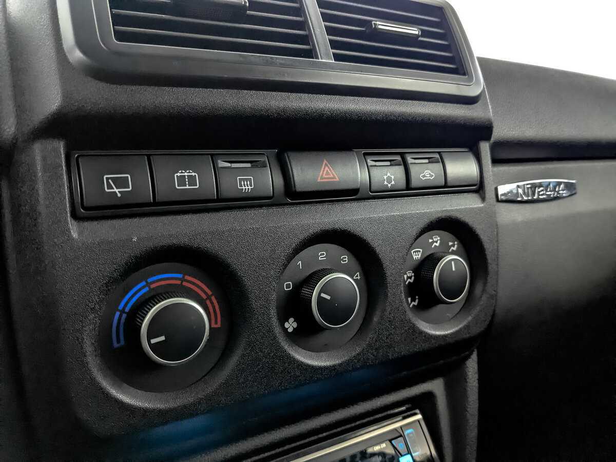 Купить Lada (ВАЗ) 2121 (4x4) Urban, 2020, 29 716 км, фото №17