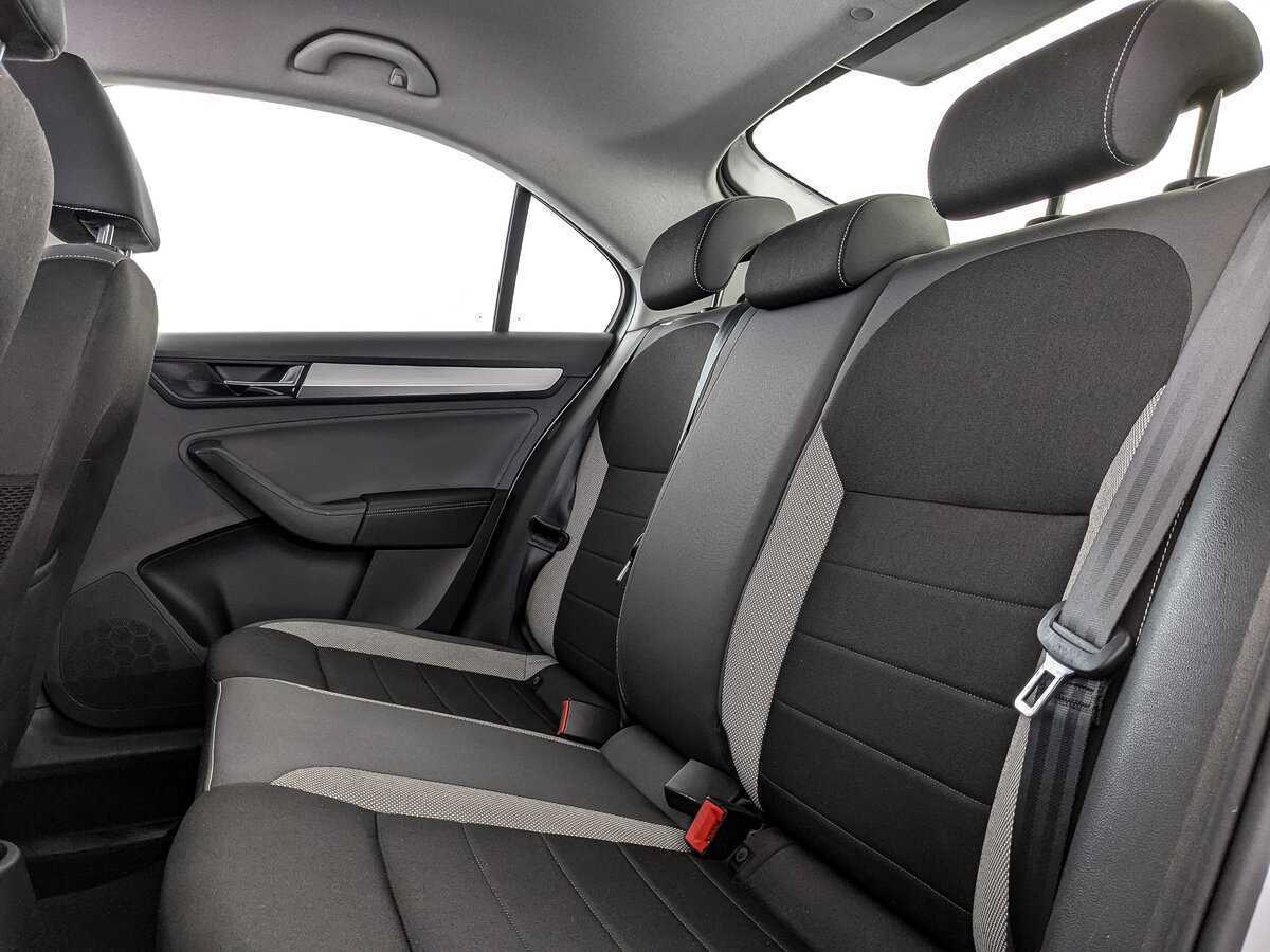 Купить Skoda Rapid, 2018, 110 276 км, фото №14