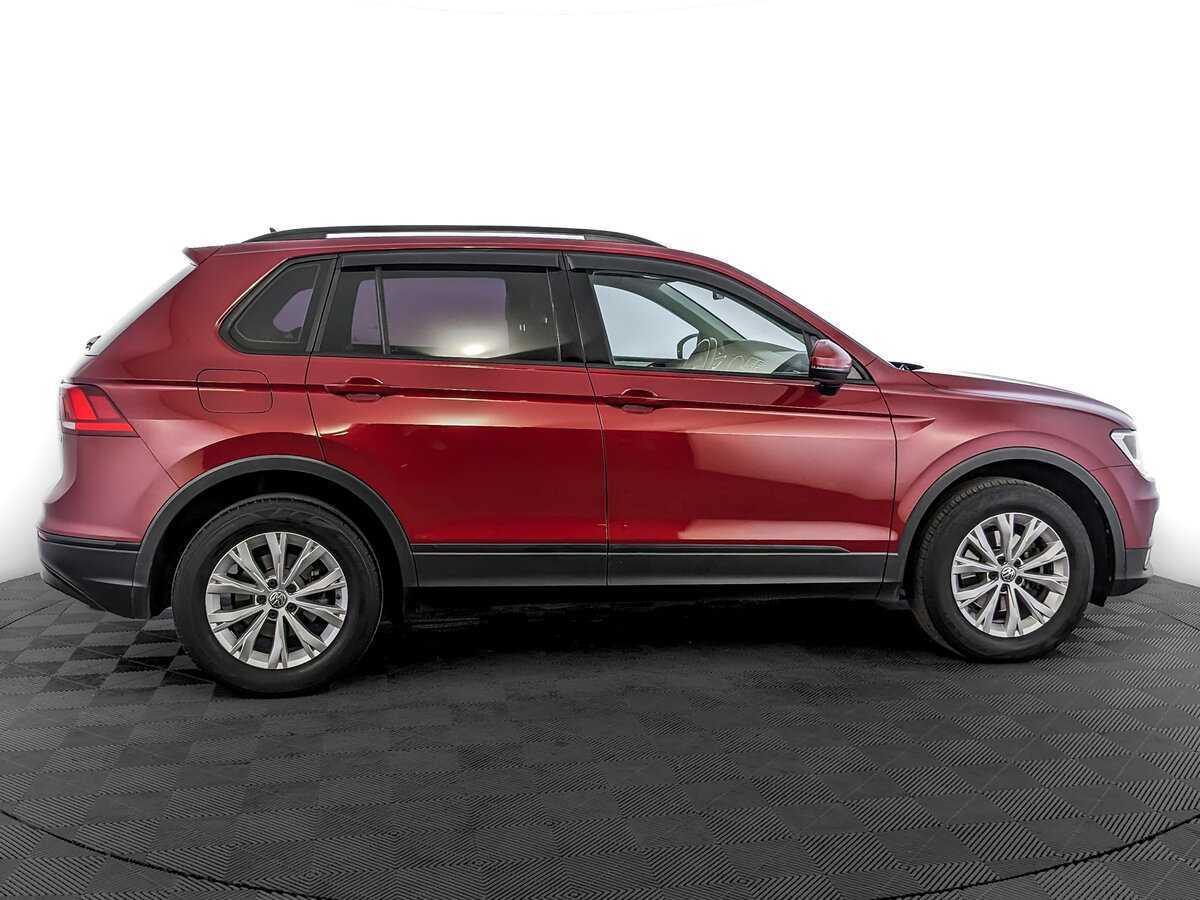 Купить Volkswagen Tiguan, 2017, 76 816 км, фото №4