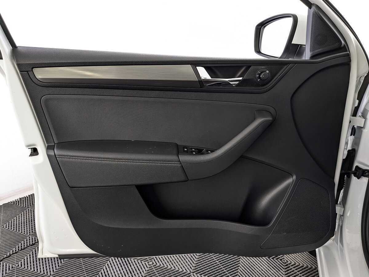 Купить Skoda Rapid, 2018, 59 140 км, фото №15