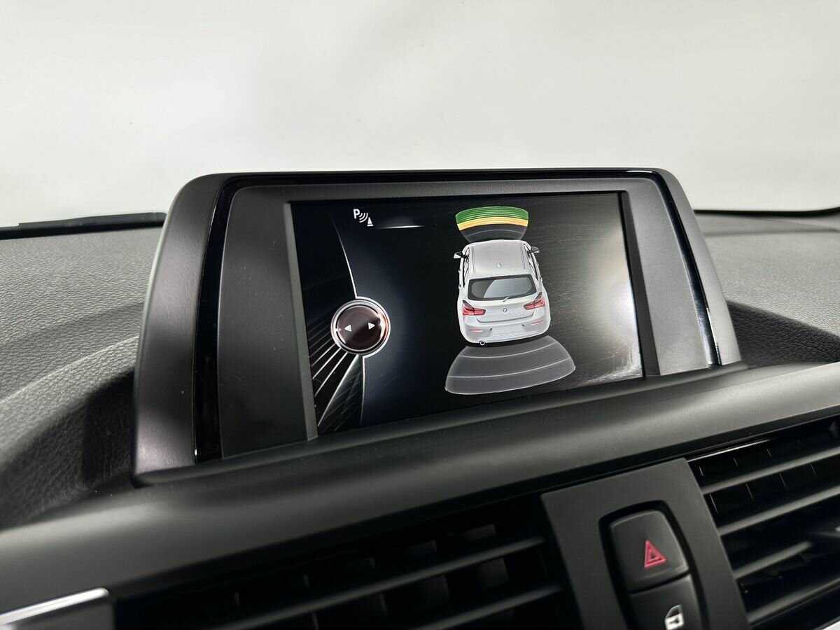 Купить BMW 1 серии 118i, 2017, 66 216 км, фото №13