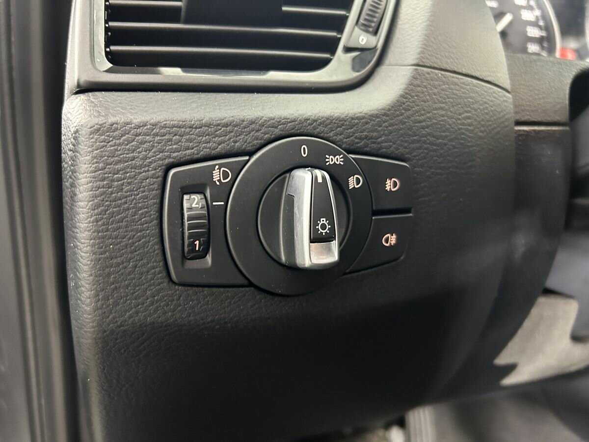 Купить BMW X1 20d, 2013, 163 749 км, фото №8