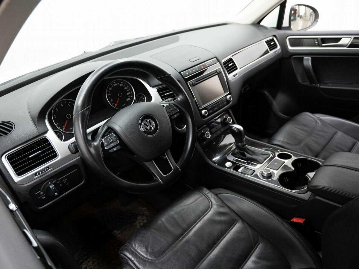 Купить Volkswagen Touareg, 2015, 150 366 км, фото №13