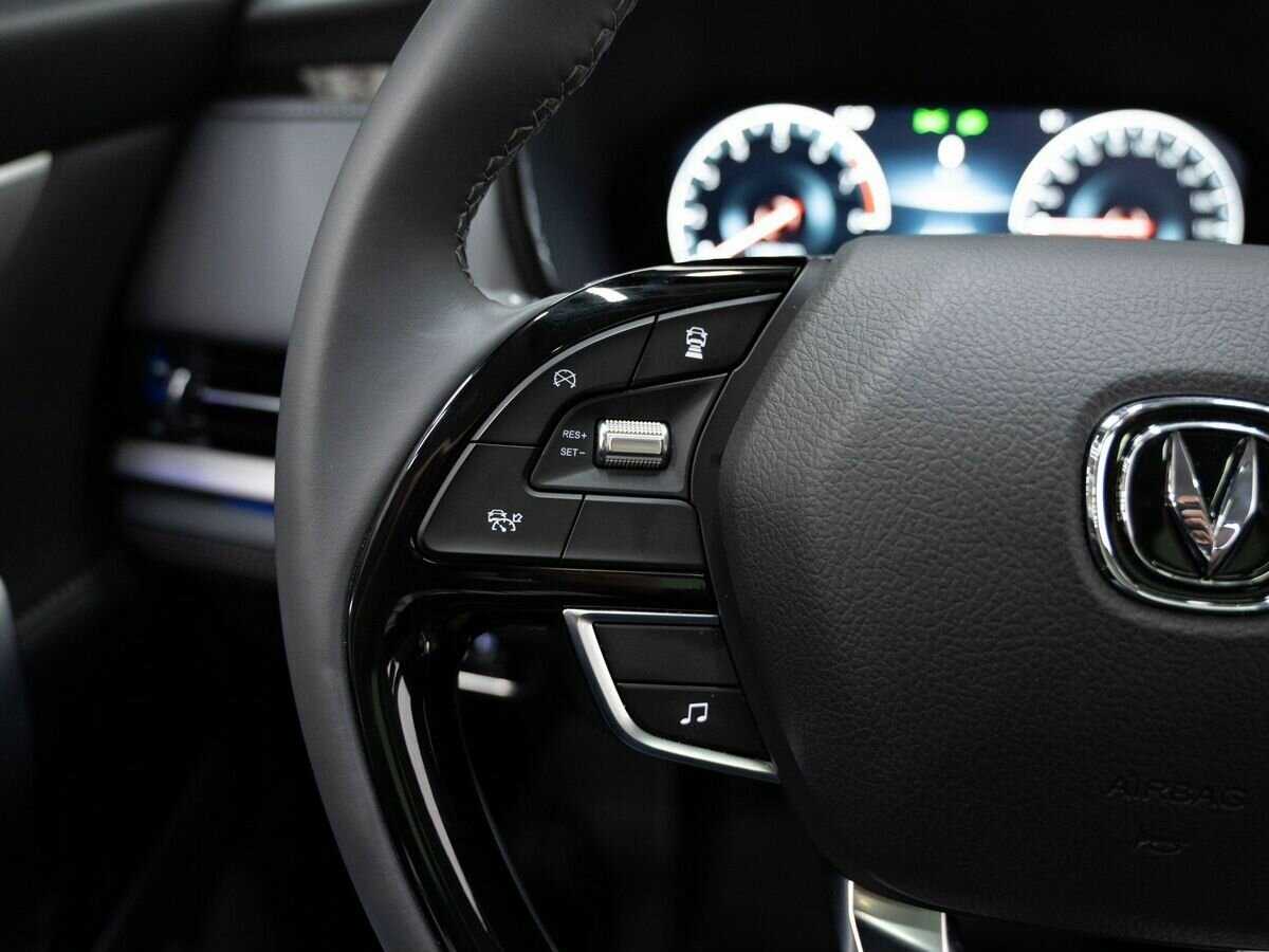 Купить Changan CS95, 2022, 4 300 км, фото №23