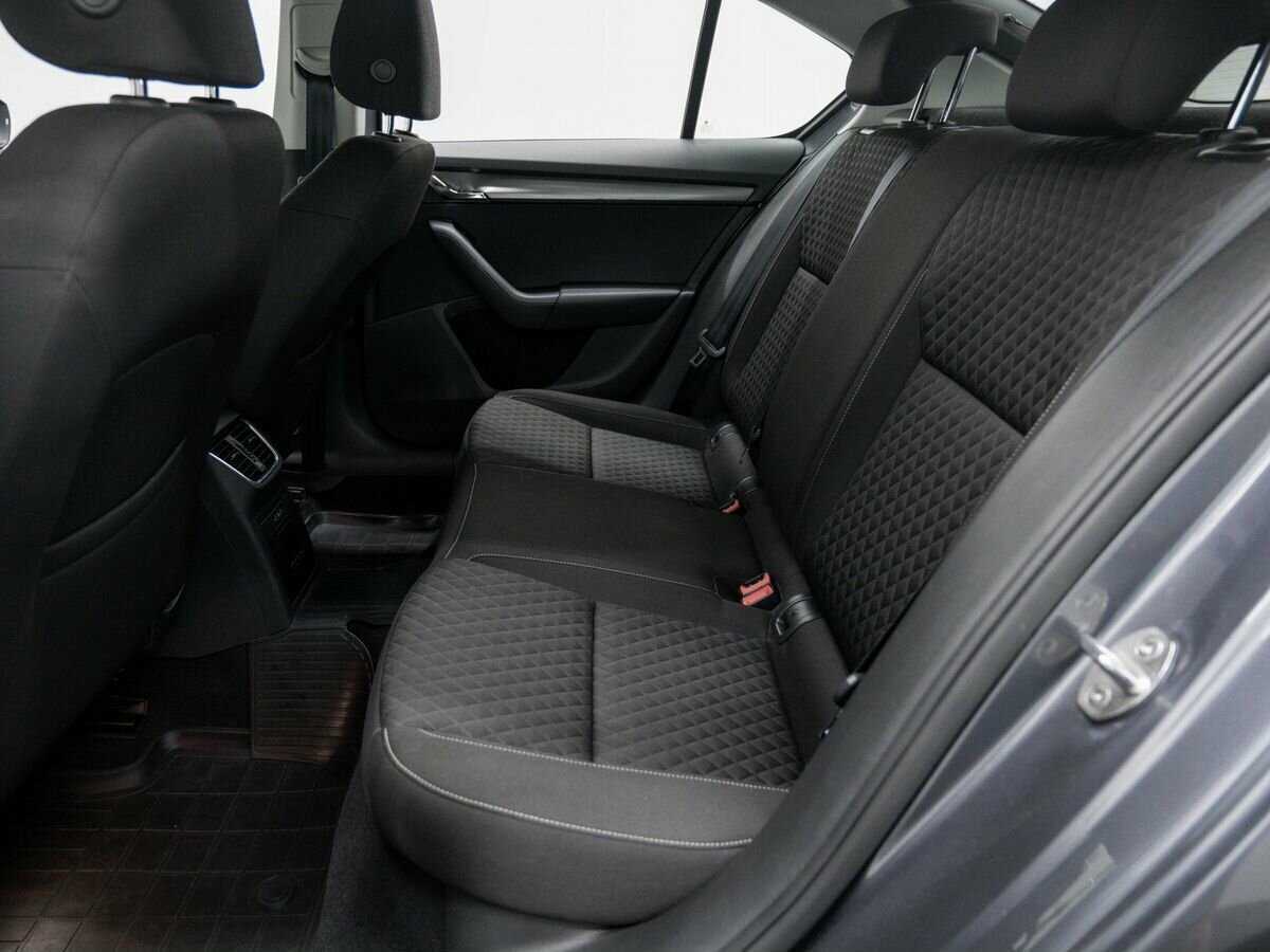 Купить Skoda Octavia, 2017, 202 064 км, фото №12