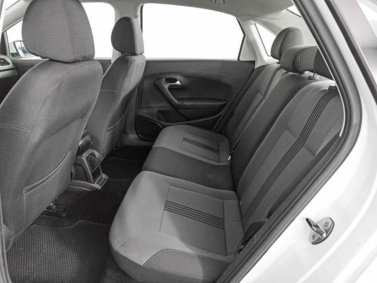 Купить Volkswagen Polo, 2017, 168 939 км, фото №10