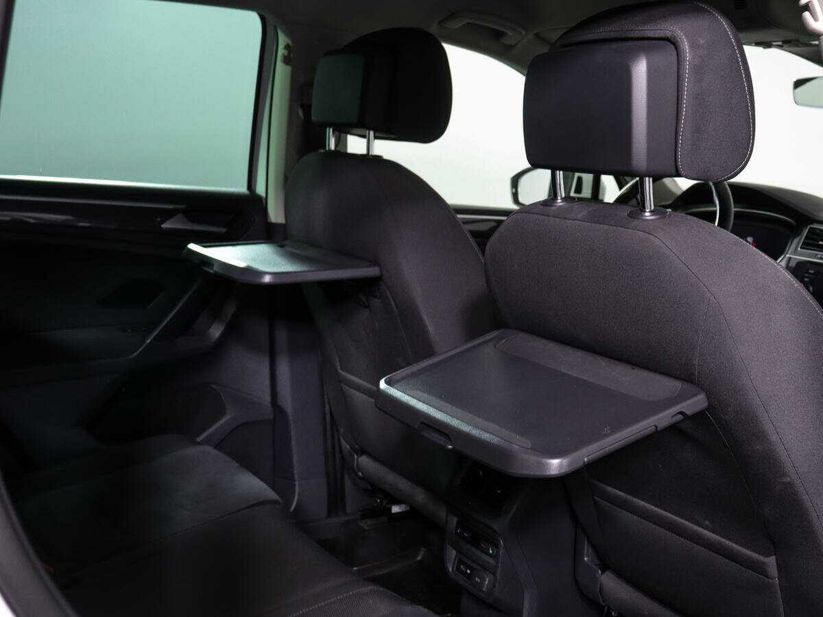 Купить Volkswagen Tiguan, 2018, 153 968 км, фото №17